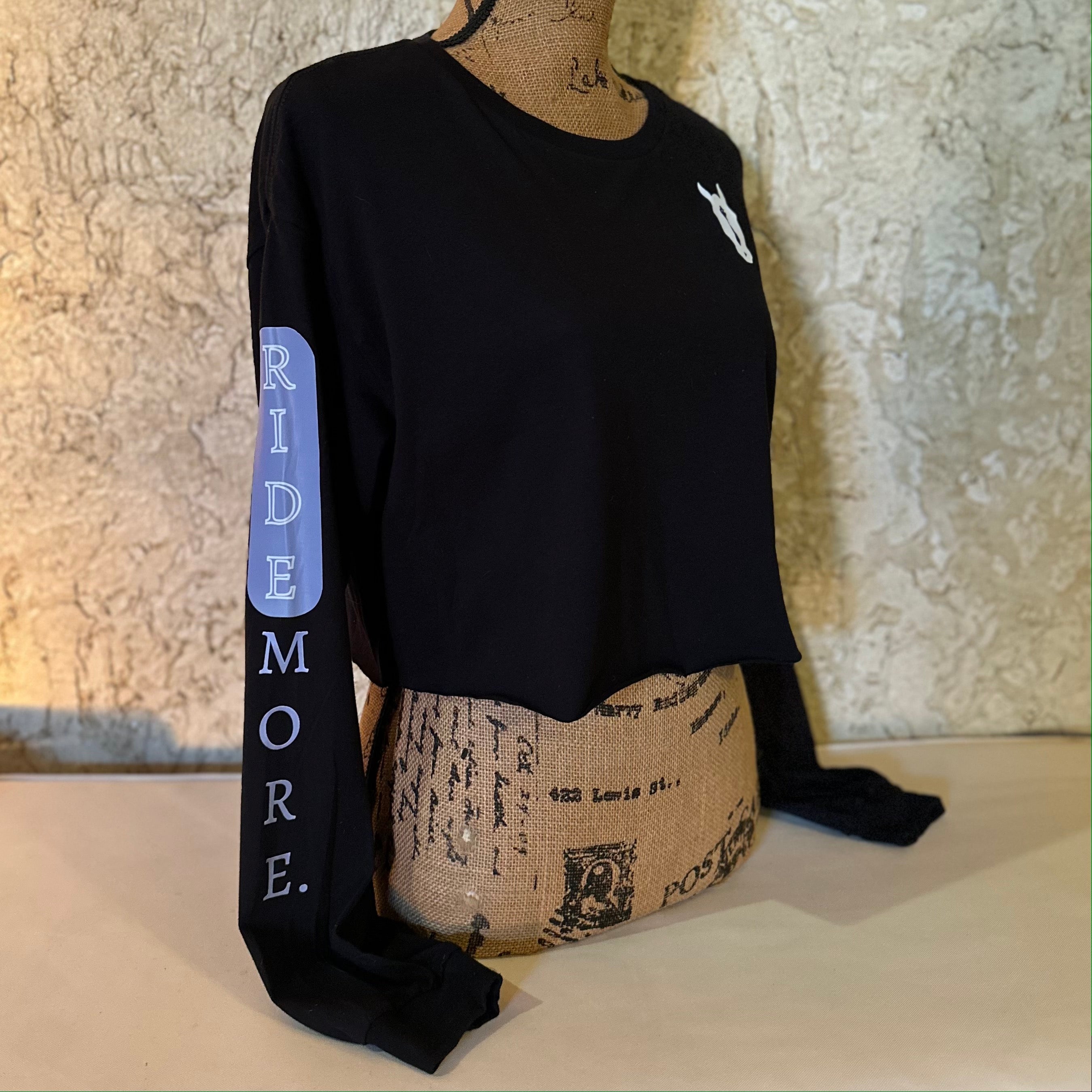 AW Long Sleeve Crop Top- Black
